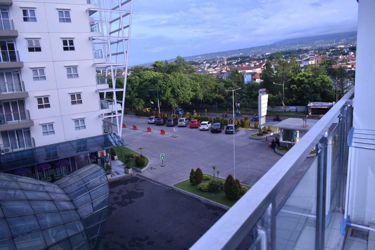 Gateway Pasteur 2Br Tower Depan Ruby 7 C Apartment Бандунг Екстериор снимка